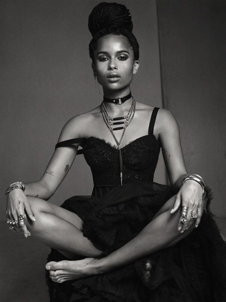 zoe kravitz feet 2